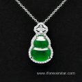 White gold gourd emerald pendant